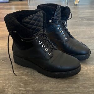 Michael Kors snowboots